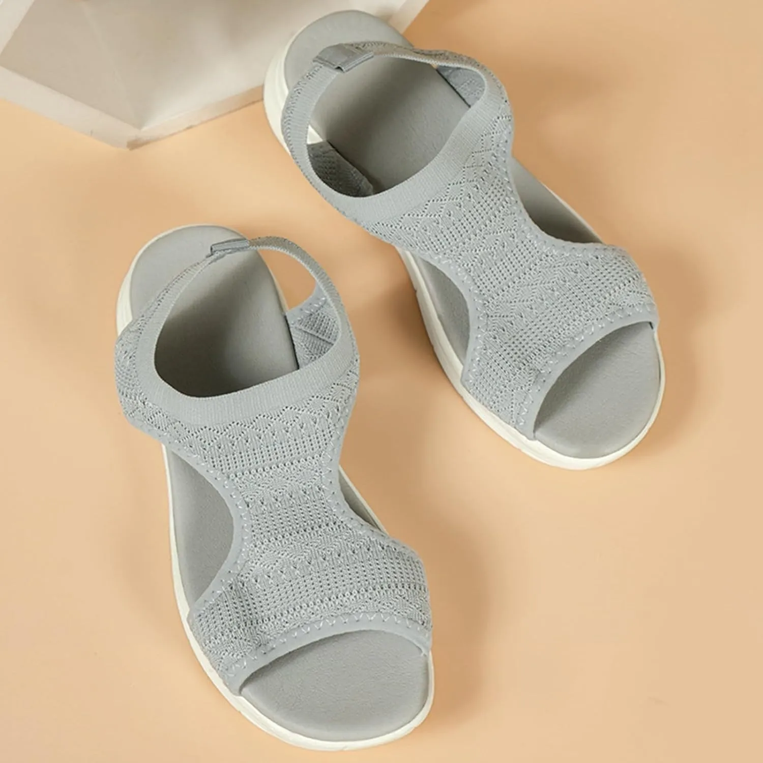 Eduavar Sandals for Women Casual Summer, Womens Sandals Casual Summer Closed Toe Sandals Plarform Sandals with Back Strap