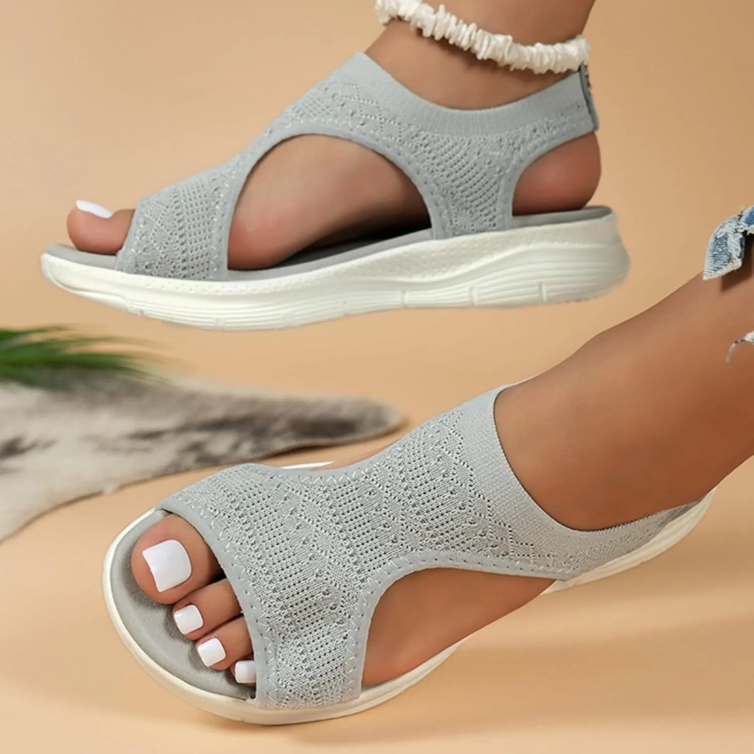 Eduavar Sandals for Women Casual Summer, Womens Sandals Casual Summer Closed Toe Sandals Plarform Sandals with Back Strap